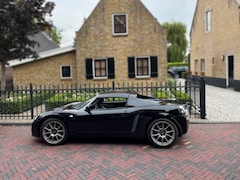 Opel Speedster - 2.2-16V zwart incl. hardtop
