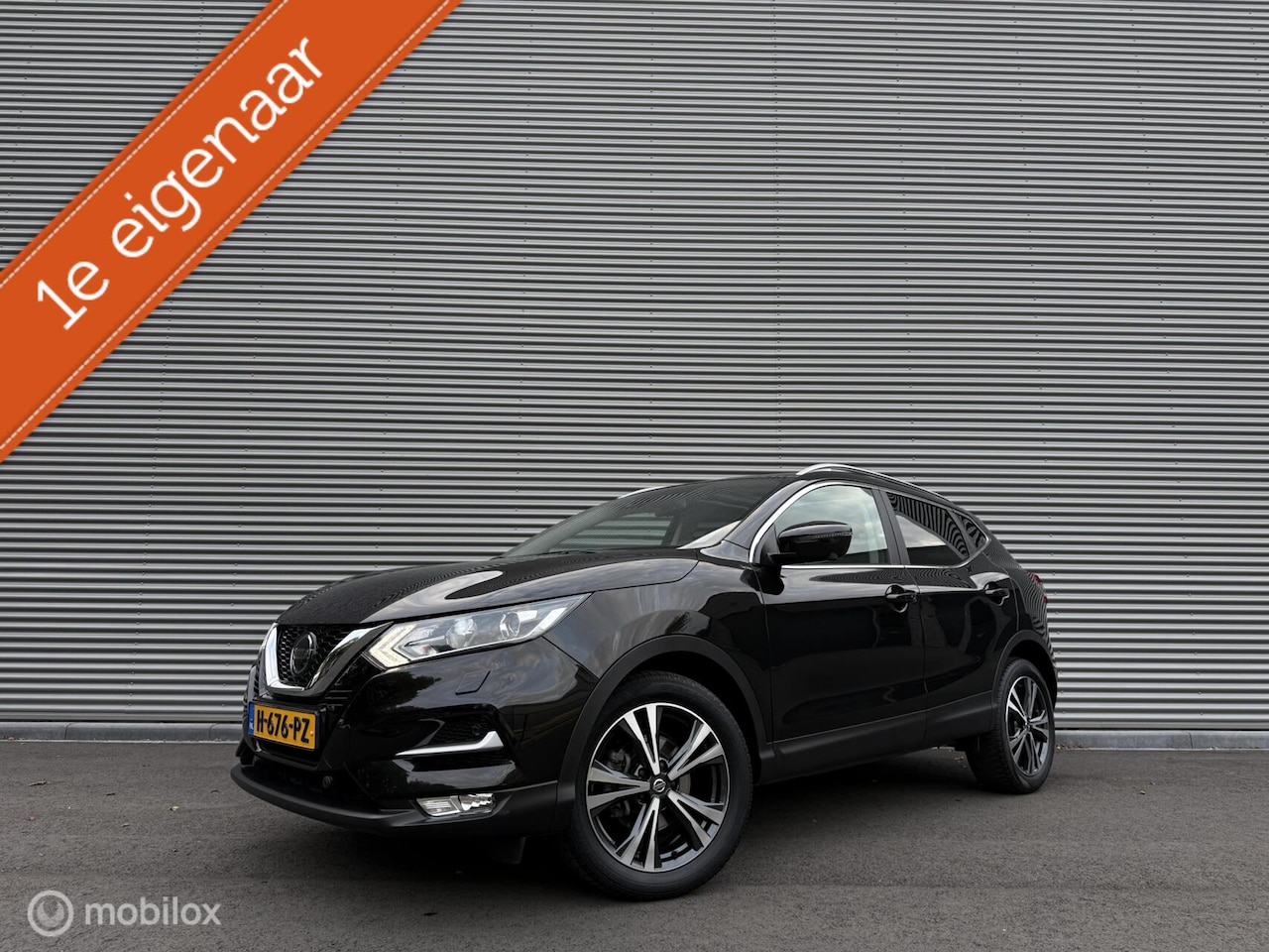 Nissan Qashqai - 1.3 DIG-T 160PK N-Connecta | Pano | Trekhaak | 360 camera | Carplay | Clima | Stoelverwarm - AutoWereld.nl