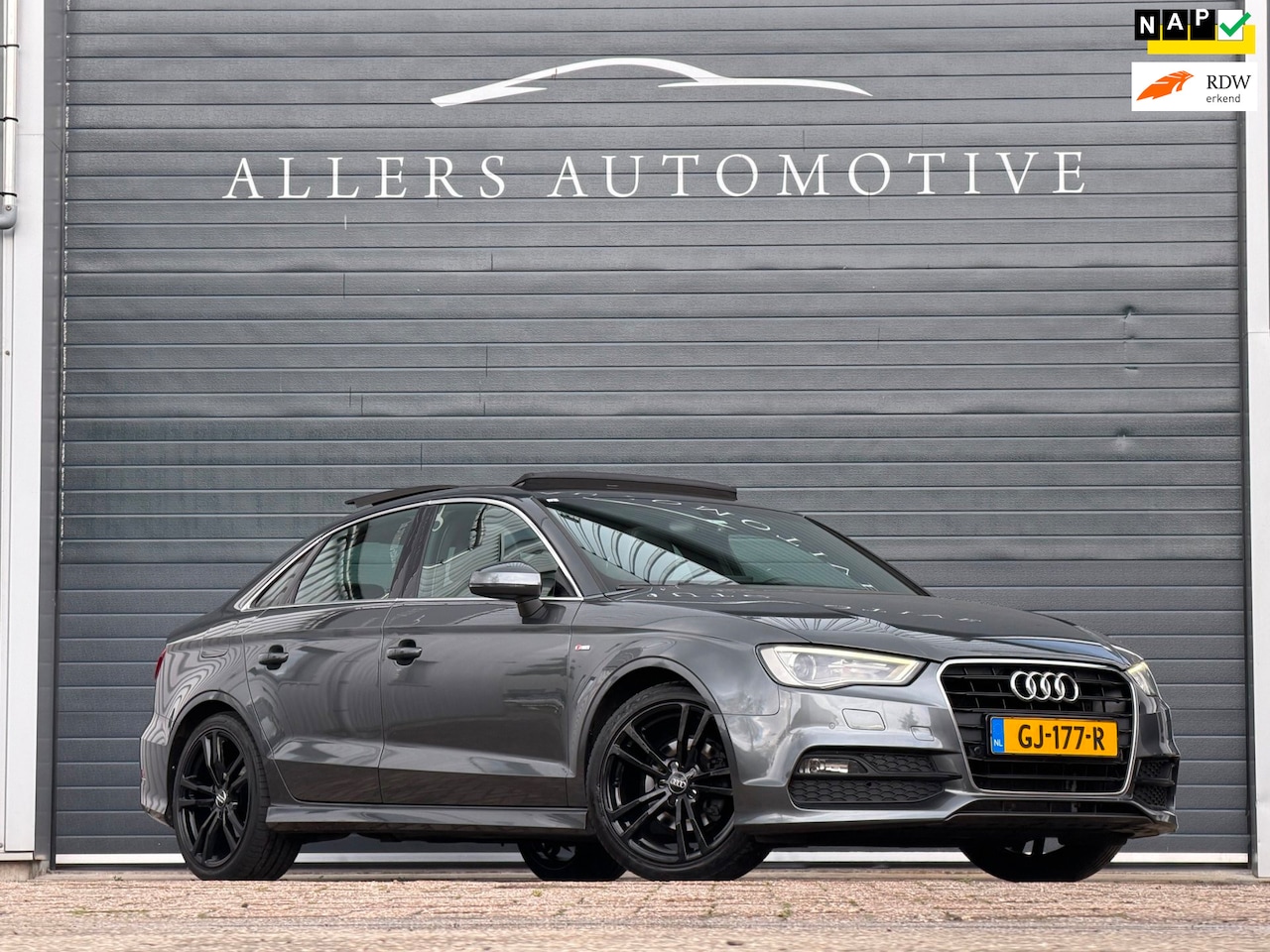 Audi A3 Limousine - 1.4 TFSI CoD Ambition Pro S-Line|PANORAMADAK|CAMERA|B&O| - AutoWereld.nl