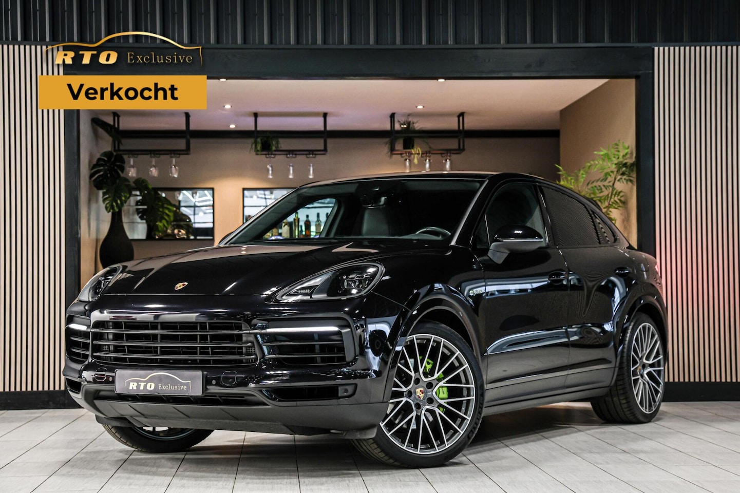 Porsche Cayenne Coupé - 3.0 E-Hybrid|22''|PASM|PDLS|Chrono|Pano - AutoWereld.nl