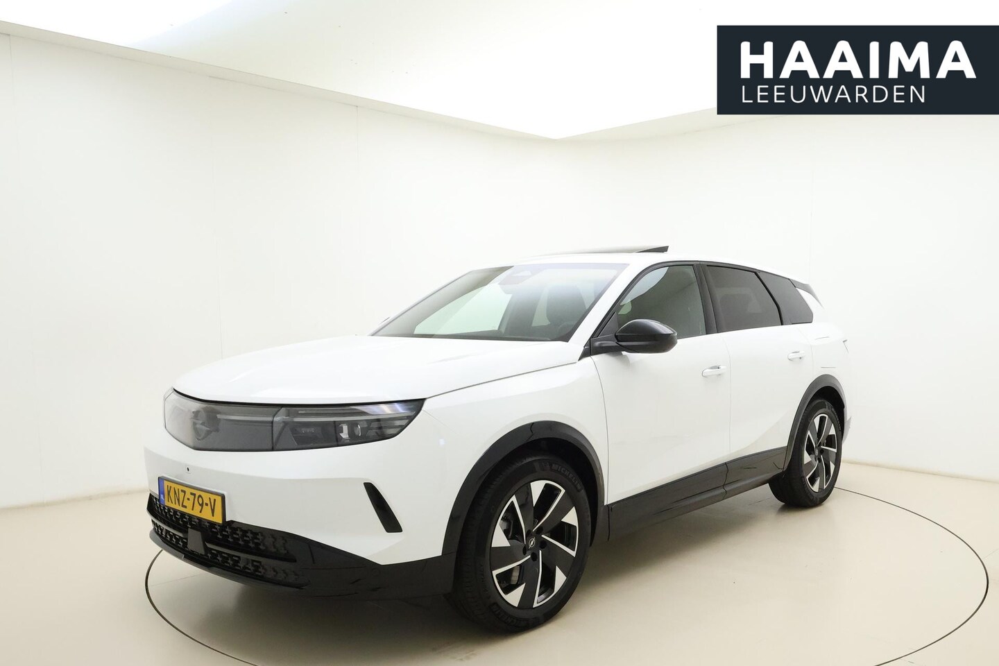 Opel Grandland Electric - GS 73 kWh | VAN €47.000,- VOOR €44.950,-! | Panoramadak | AGR stoelen | LED Matrix | Camer - AutoWereld.nl