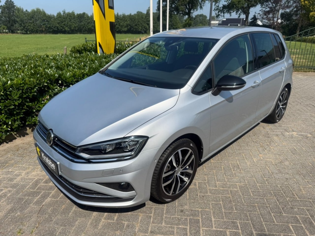 Volkswagen Golf Sportsvan - Sportsvan 1.5 TSI 110 kW DG7 IQ Drive Led / Standverw. / Trekhaak - AutoWereld.nl