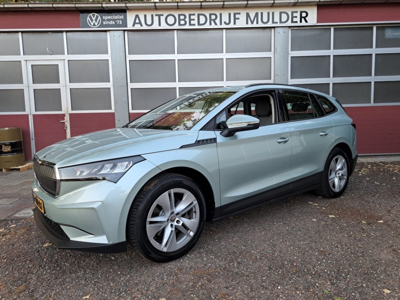 Skoda Enyaq - iV 60 180 Pk Business Edition Camera, 1/2 Leder SOH 94% - AutoWereld.nl