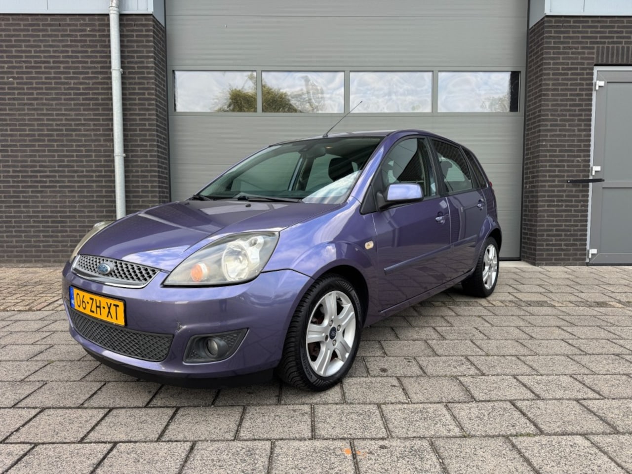 Ford Fiesta - 1.4-16V Futura airco - AutoWereld.nl
