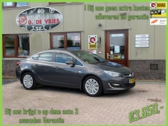 Opel Astra - 1.7 CDTi S/S Design Edition - Prijs inclusief 3 maanden garantie en afleveren