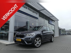 BMW X1 - xDrive25i HUD, MEMORY, STOELVERWARMING, CRUISE, CLIMA, NAVI, CAMERA, PDC V&A, KEYLESS, ELE