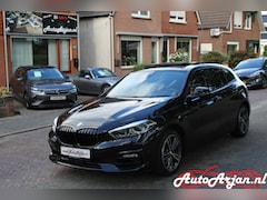 BMW 1-serie - 118i Executive Edition Pano, Aut, Blackline, Applecarplay, Garantie