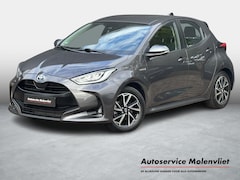 Toyota Yaris - 1.5 Hybrid Business Plus I INCL. € 850, 00 AFL.KOSTEN + BOVAG GARANTIE