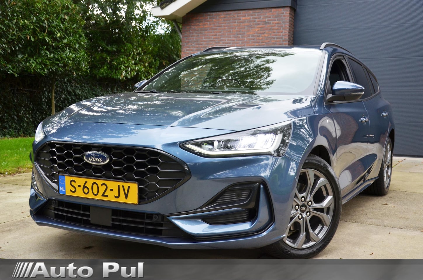 Ford Focus Wagon - 1.0 EcoBoost Hybrid ST Line Style Navi/Led/Pdc/Ecc/Stuur Stoel&Ruitverwarming /Achteruitri - AutoWereld.nl