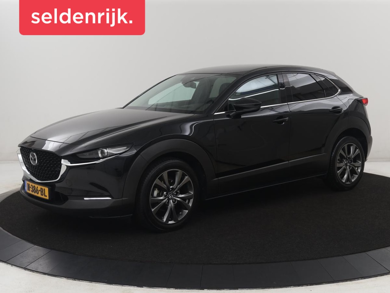 Mazda CX-30 - 2.0 e-SkyActiv-X M Hybrid Luxury | Leder | Stuur/stoel verwarming | Adaptive cruise | Head - AutoWereld.nl
