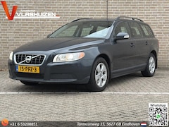 Volvo V70 - 2.0D Momentum | Cruise | Climate | Stoelverwarming | Trekhaak |