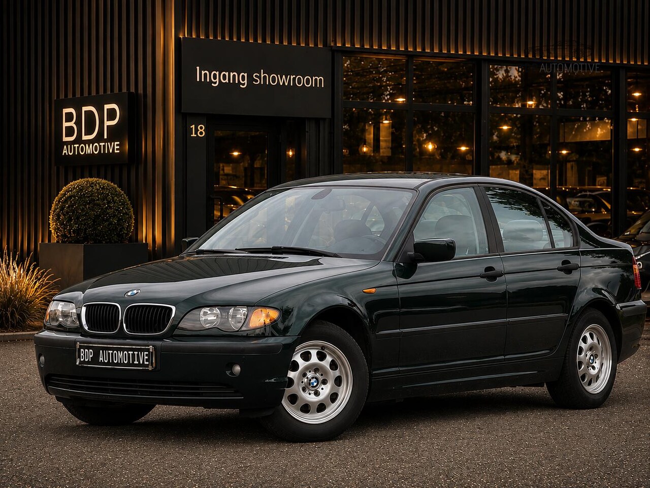 BMW 3-serie - 316i Executive NL Auto | Youngtimer | Lage KM Stand | Automaat - AutoWereld.nl