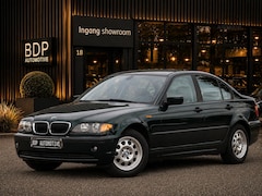 BMW 3-serie - 316i Executive NL Auto | Youngtimer | Lage KM Stand | Automaat