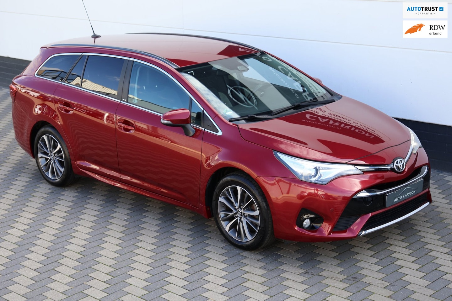 Toyota Avensis Touring Sports - 1.8 VVT-i Dealer onderhouden - AutoWereld.nl