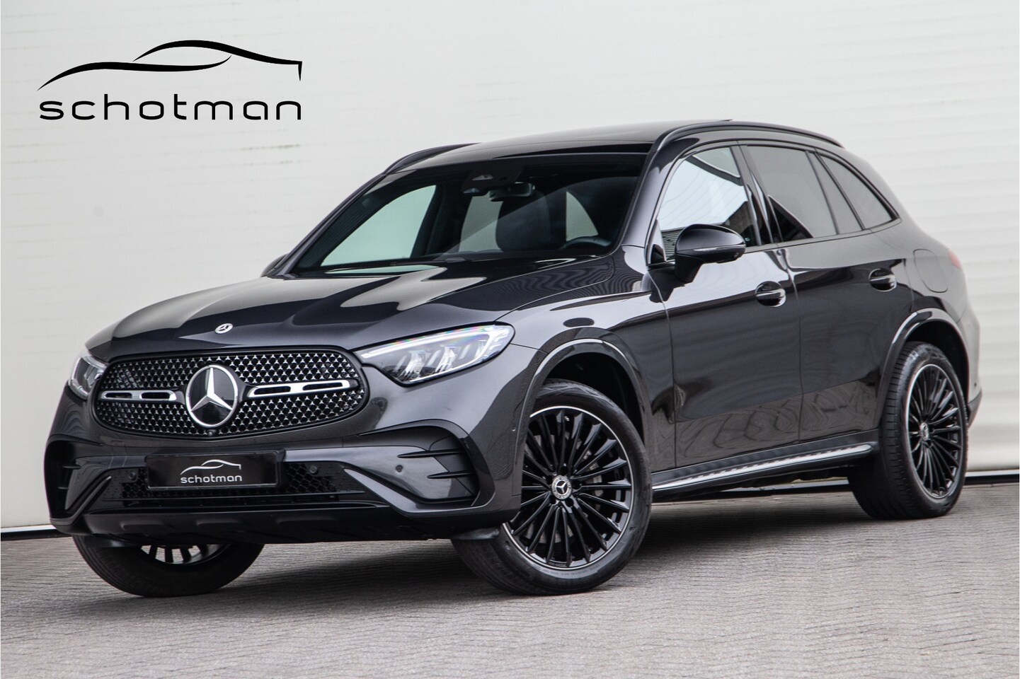Mercedes-Benz GLC-klasse - 300e 4MATIC AMG Premium, Pano, Leder, Distronic, Nightpack 2024 - AutoWereld.nl