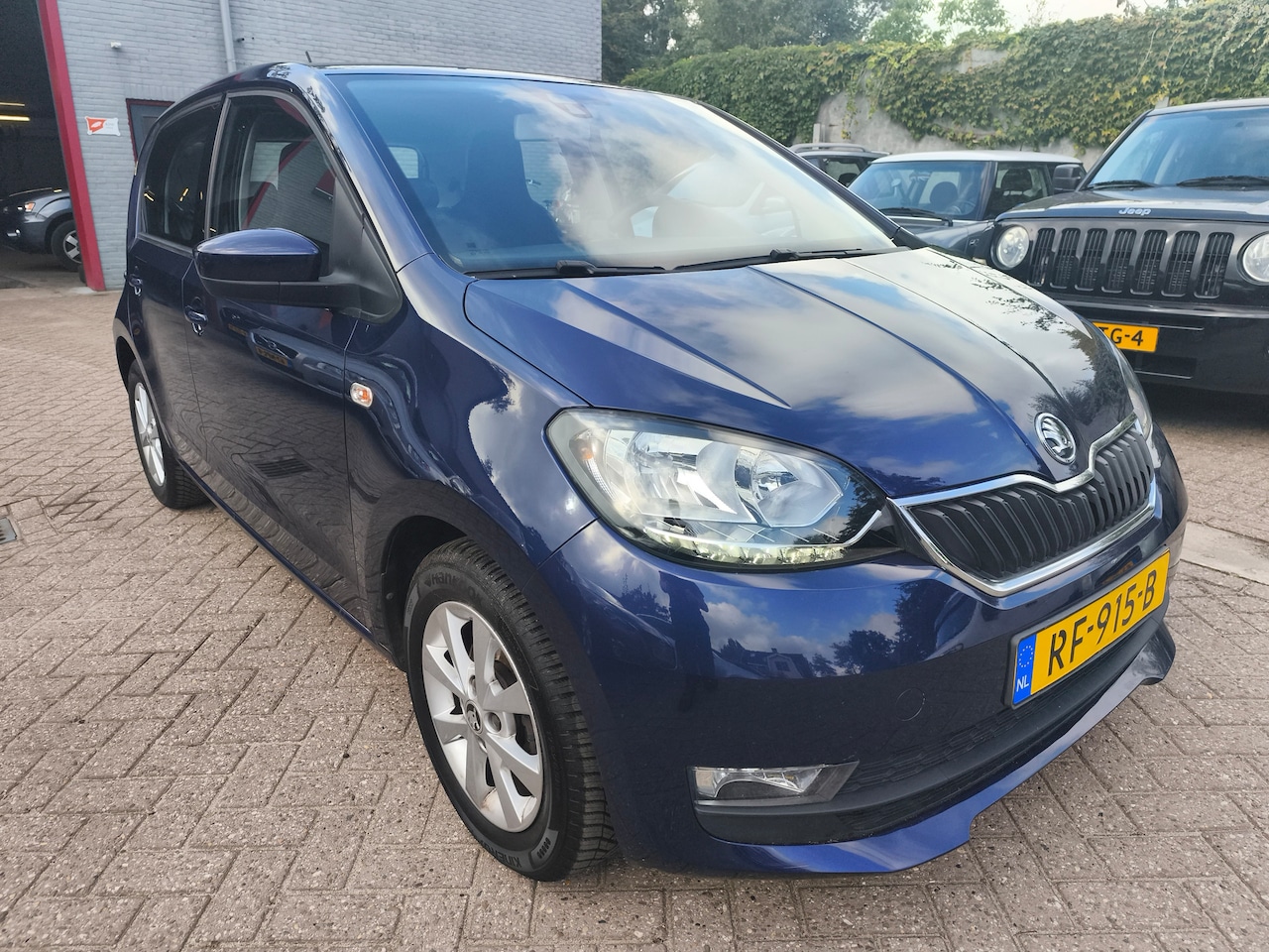 Skoda Citigo - 1.0 Greentech Ambition 1.0 60pk Greentech Ambition, Airco, Lichtmetalen velgen, Cruise control - AutoWereld.nl