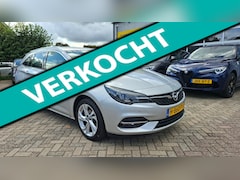 Opel Astra Sports Tourer - 1.2 Edition - Navigatie - Led - Trekhaak