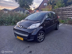 Peugeot 107 - 1.0-12V XS, Airco / LMV / NL Auto