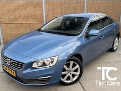 Volvo S60 - 2.0 T4 Momentum 190pk | Navigatiesysteem | Climate & cruise control | Trekhaak & 1800KG tr