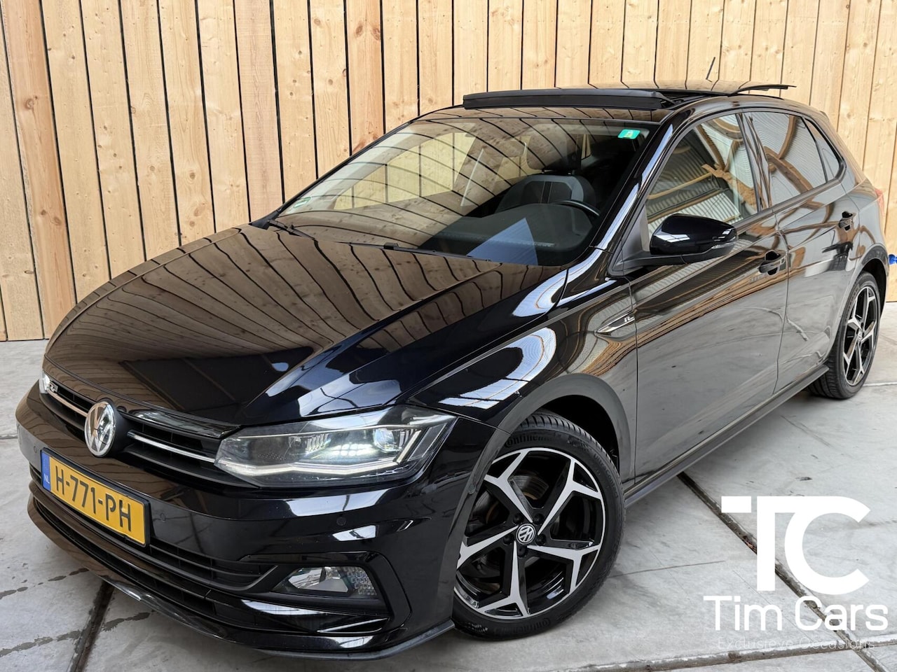 Volkswagen Polo - 1.5 TSI Highline Business R 150pk Automaat | Achteruitrijcamera | Apple CarPlay/Android Au - AutoWereld.nl