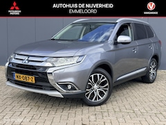 Mitsubishi Outlander - 2.0 Executive Edition|7 persoons | trekhaak| carplay|