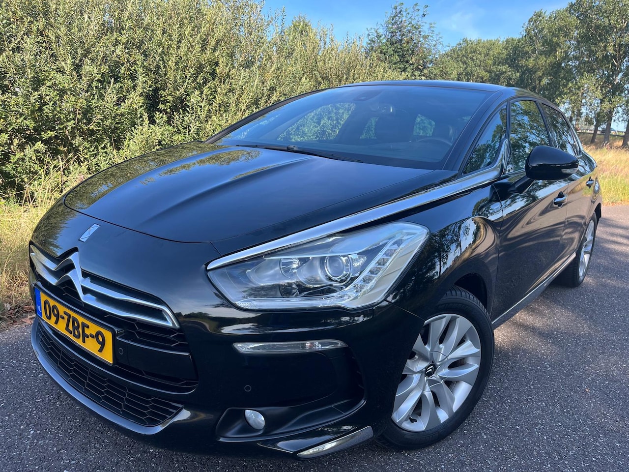 Citroën DS5 - 1.6 THP So Chic 1.6 THP So Chic - AutoWereld.nl