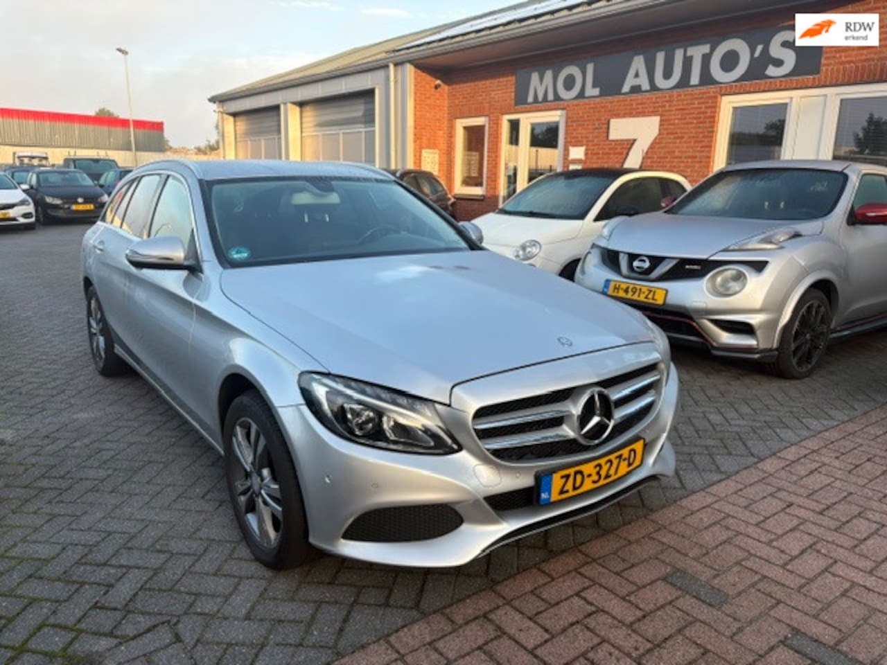 Mercedes-Benz C-klasse Estate - 180 CDI Prestige 180 CDI Prestige , APK 09-27 , 215000 km - AutoWereld.nl