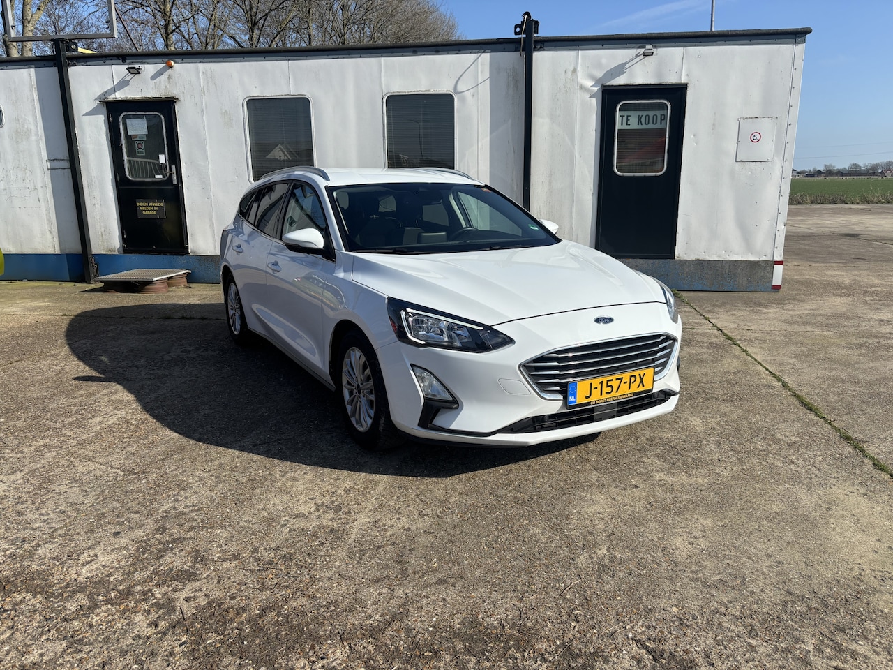 Ford Focus Wagon - 1.0 EcoBoost Hybrid Titanium X Business Hybride Elektrisch / Benzine Export prijs exclusie - AutoWereld.nl