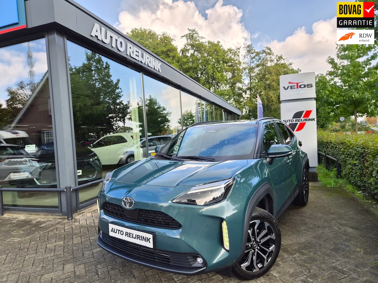 Toyota Yaris Cross - 1.5 Hybrid 130 STYLE SAFETY/KEYLESS/PARKEERSENS V+A/DODE HOEK/LMV/STOEL-EN STUURVERWARMING - AutoWereld.nl