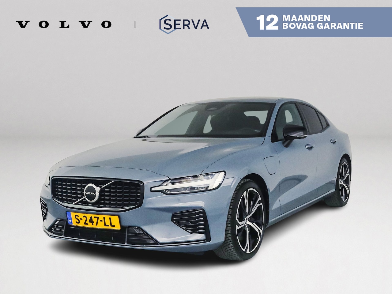 Volvo S60 - Recharge T6 AWD Plus Dark | SOH 99% | Parkeercamera | Stoel- en Stuurverwarming | Trekhaak - AutoWereld.nl