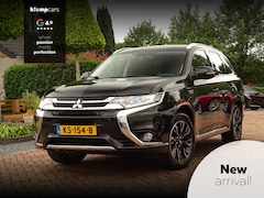 Mitsubishi Outlander - 2.0 PHEV Executive Edition | Trekhaak | 2e Eig | NL- auto | NAP