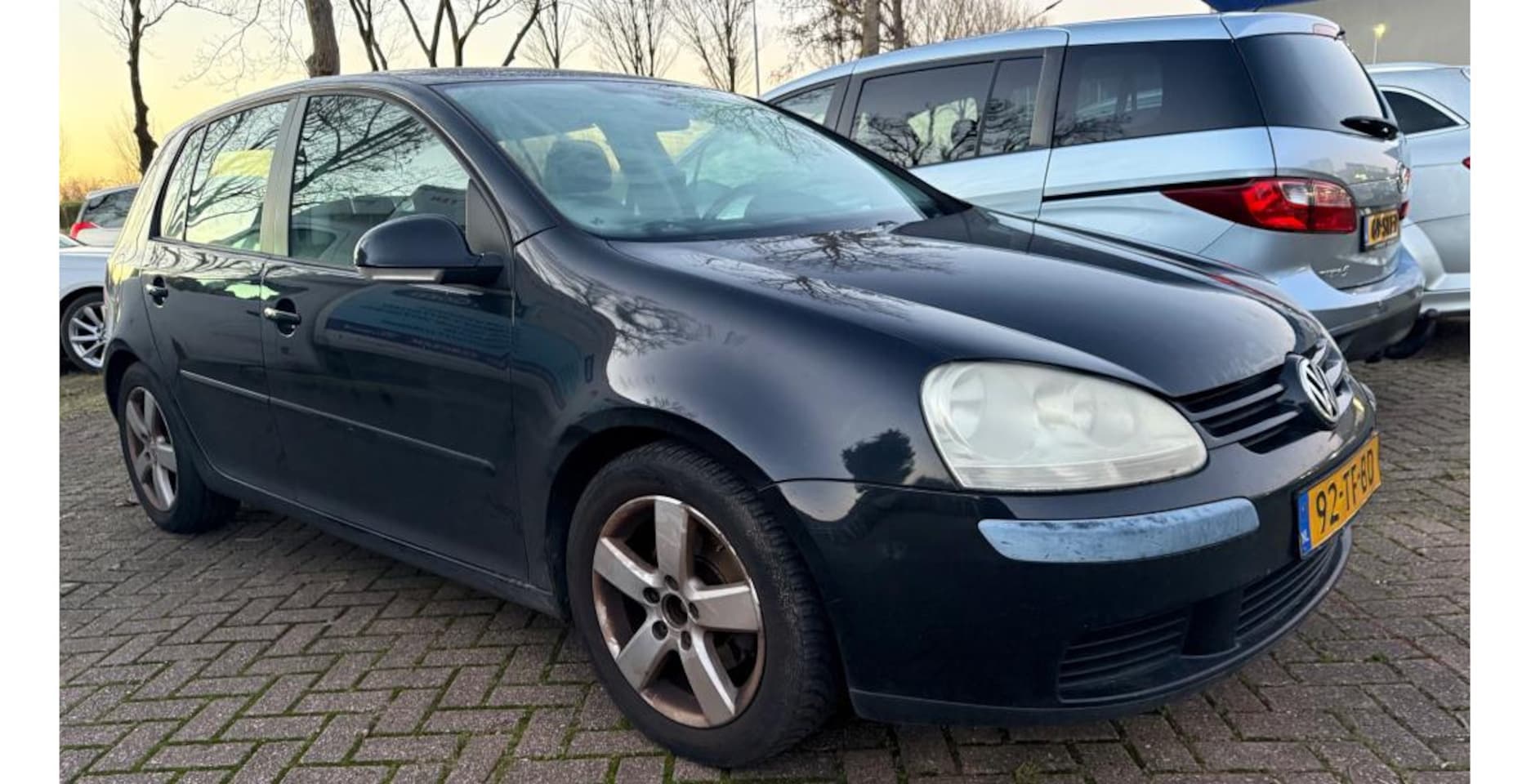 Volkswagen Golf - 1.6 FSI Sportline Export/ For Export/ APK - AutoWereld.nl