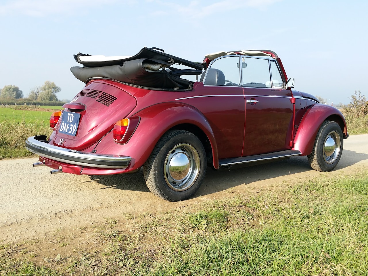 Volkswagen Kever Cabriolet - 1303 LS Karmann Cabrio - AutoWereld.nl