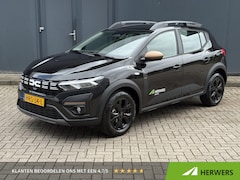Dacia Sandero Stepway - TCe 110PK Extreme / Stoelverwarming / Apple Carplay / Navigatie / Achteruitrijcamera / Cru