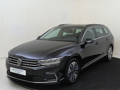 Volkswagen Passat Variant - 1.4 TSI PHEV GTE Business | SoH 100% | Achteruitrijcamera | ErgoActive stoelen | Keyless |