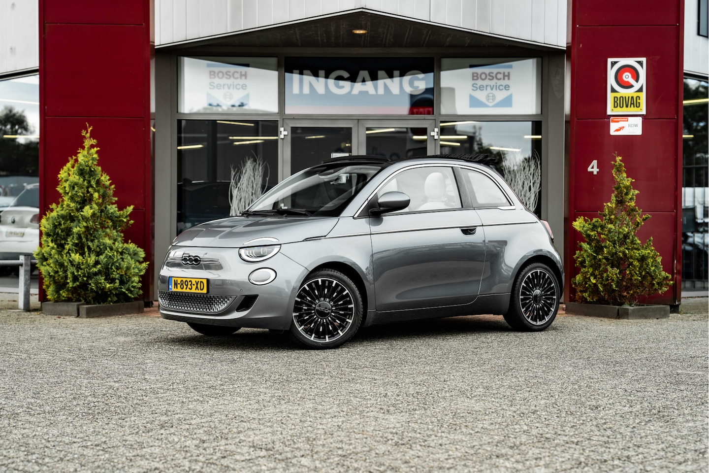 Fiat 500 C - La Prima 42 kWh | ACC | Apple Carplay/Android Auto - AutoWereld.nl