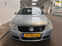Volkswagen Passat Variant - 2.0 FSI Comfortline Business