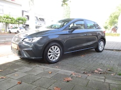 SEAT Ibiza - 1.0 TSI Style Business Intense 5-drs / AIRCO / NAVI / CAMERA / P.D.C / 136dkm