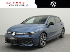 Volkswagen Golf - GTE 1.5 eHybrid 272 PK | Panoramadak | Trekhaak | DCC | Achteruitrijcamera | Leder | Head
