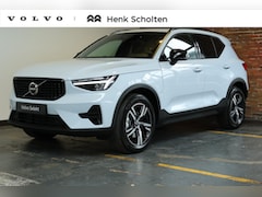 Volvo XC40 - B4 Plus Dark | Trekhaak | Panoramadak | Verwarmbare voorstoelen, voorruit en stuurwiel | P