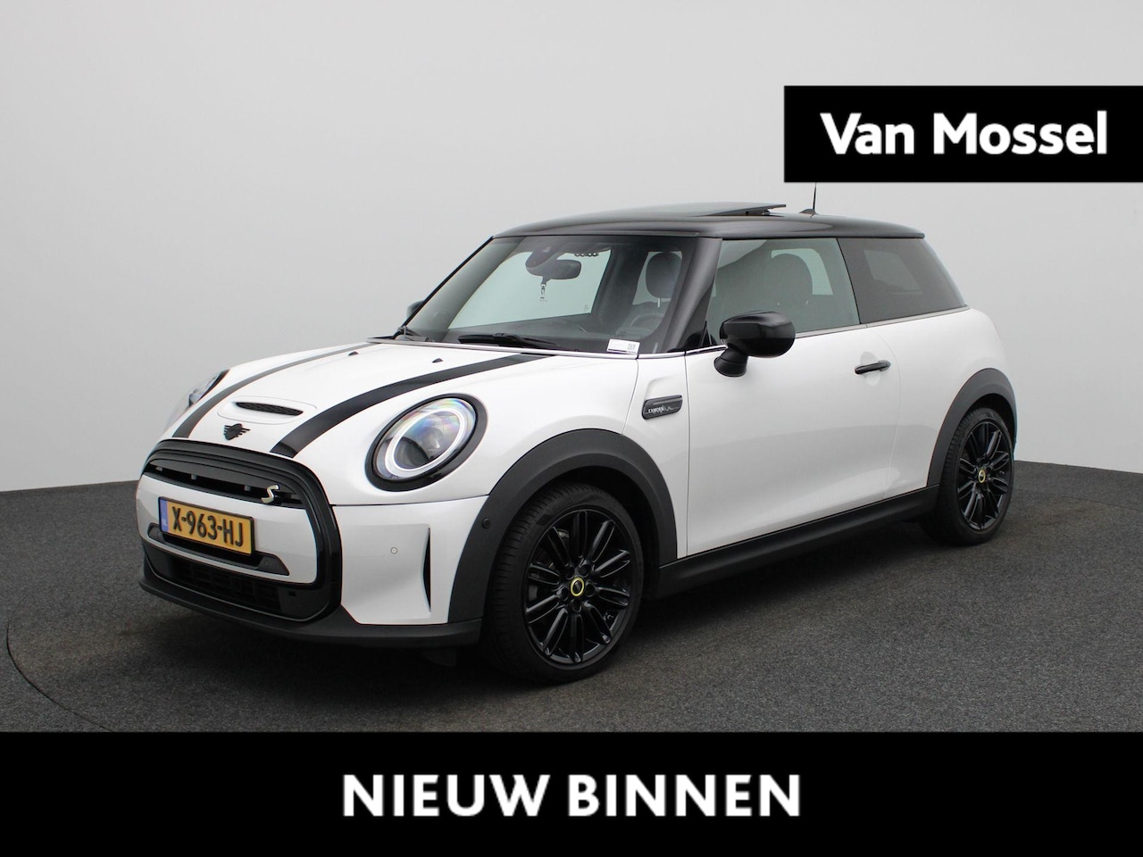 MINI Electric - Camden Edition 33 kWh | WORDT VERWACHT | PANORAMADAK | ACHTERUITRIJCAMERA | HARMAN KARDON - AutoWereld.nl