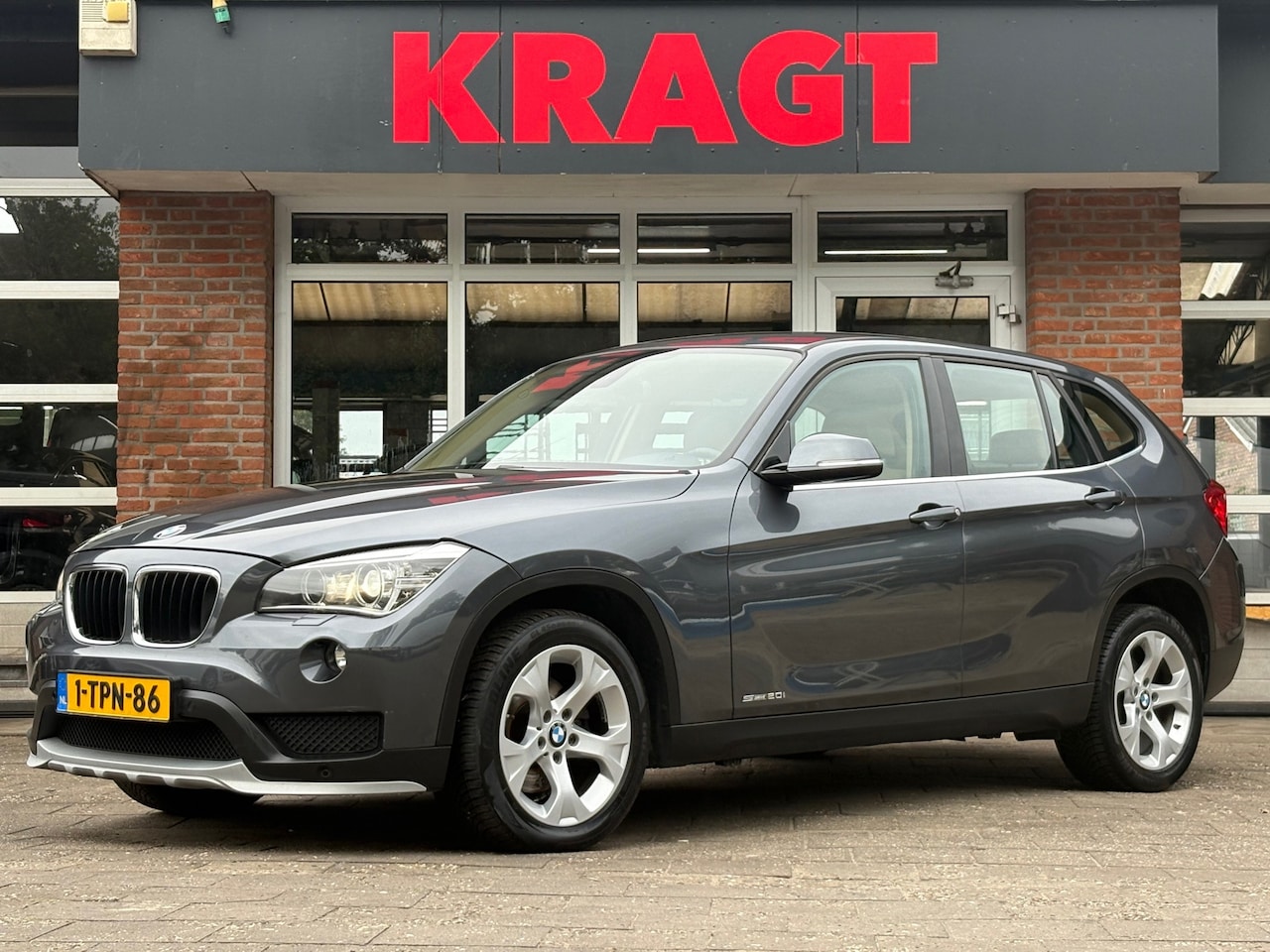 BMW X1 - Executive sDrive20i 184 pk - AUTOMAAT - Leder - - AutoWereld.nl