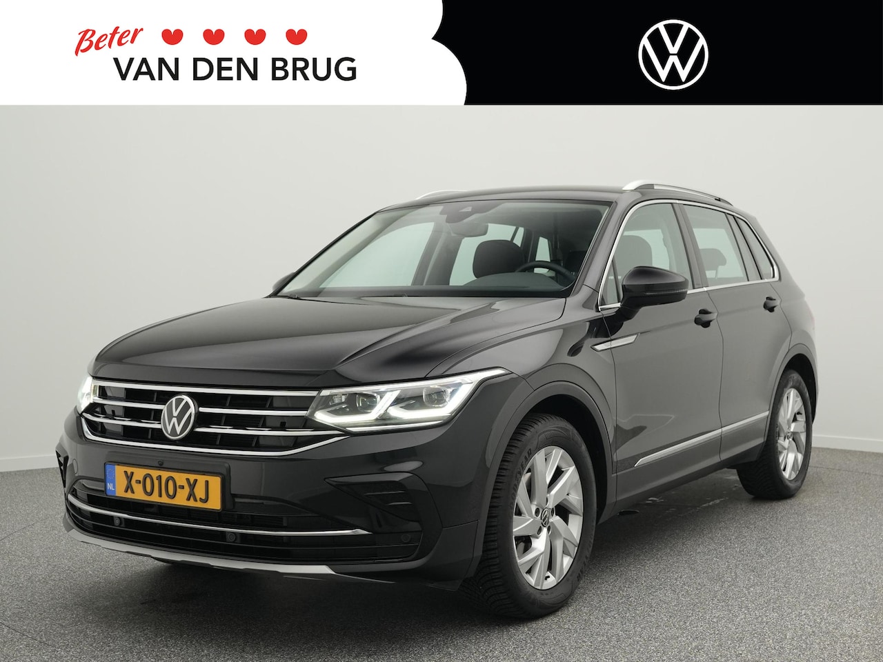 Volkswagen Tiguan - 1.5 TSI 150 PK Elegance DSG | Trekhaak | Elek. Achterklep | Stuur & Stoelverwarming | 360 - AutoWereld.nl