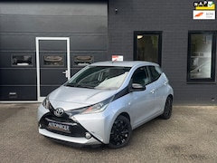 Toyota Aygo - 1.0 VVT-i X-Play- Automaat - Origineel Nederlands