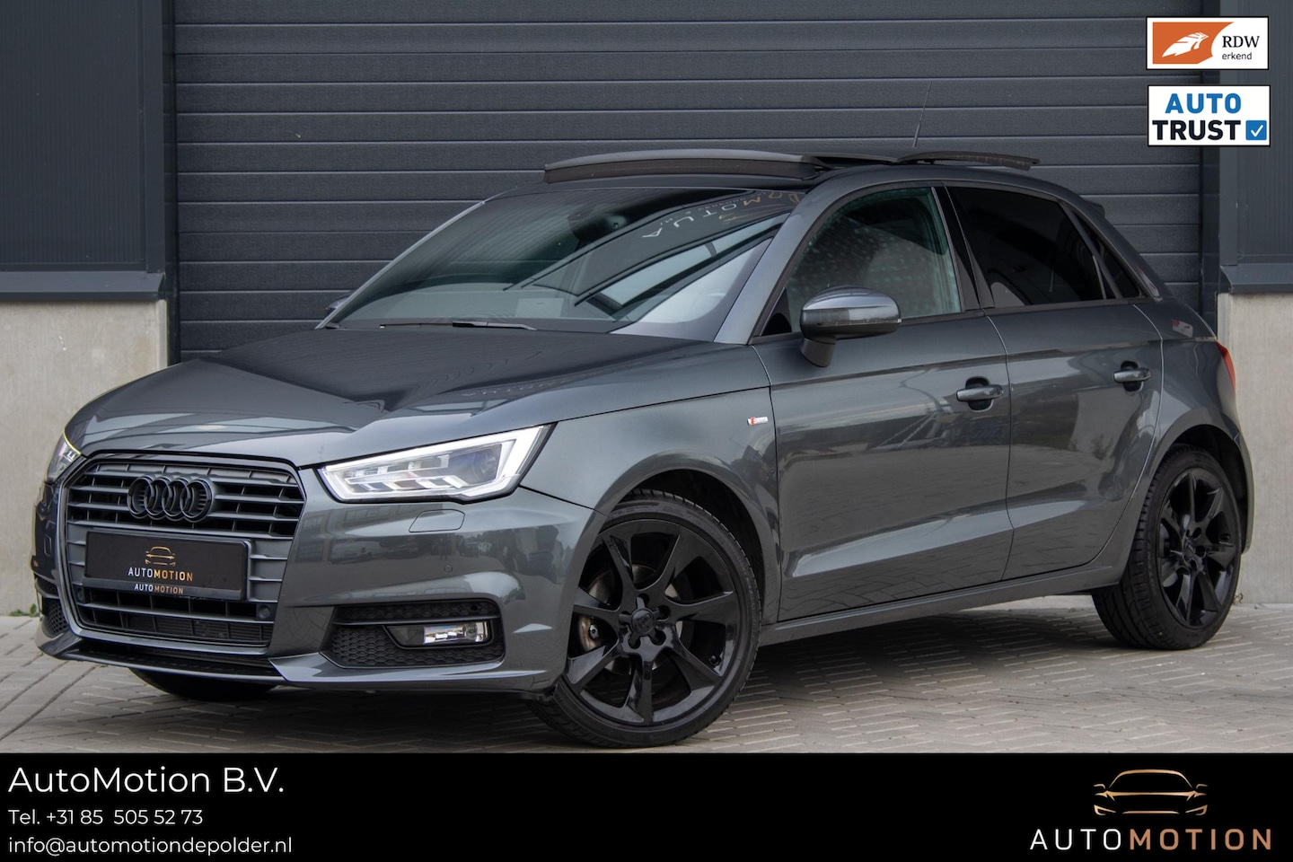 Audi A1 Sportback - 1.0 TFSI Sline PANO PARKEERSENSOR CRUISE LED 17 INCH - AutoWereld.nl