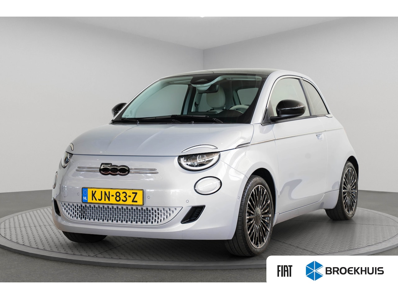 Fiat 500e - La Prima 42 kWh | Tot 8 Jaar Garantie | Stoelverwarming | Camera | Navigatie | Climate Con - AutoWereld.nl