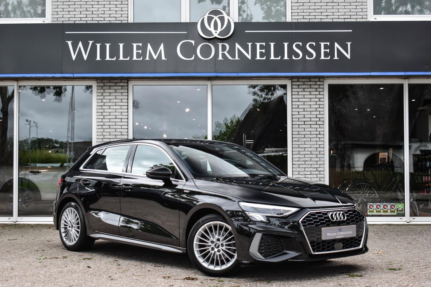 Audi A3 Sportback - 30 TFSI S edition NL Auto Apple Carplay Virtual Da - AutoWereld.nl