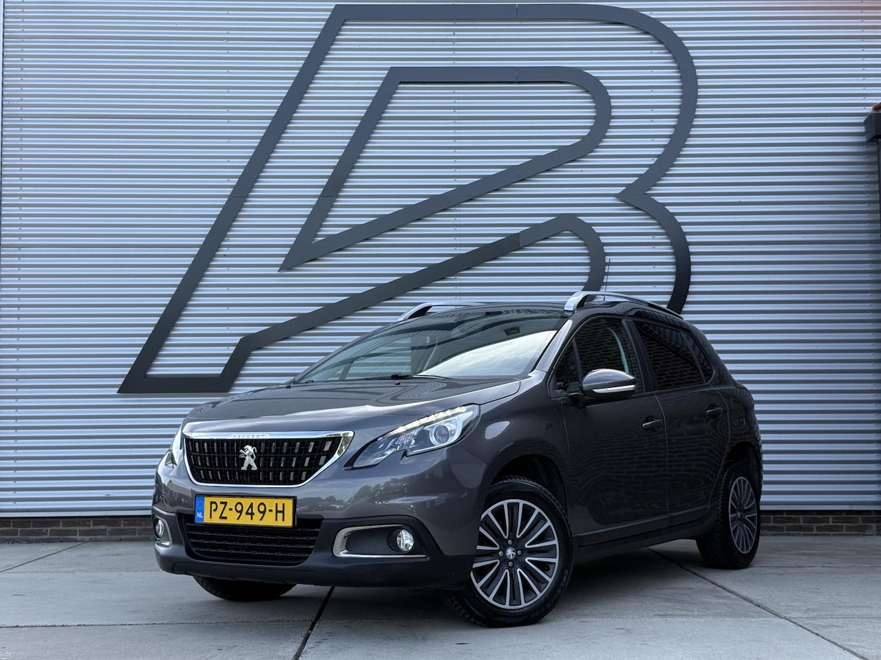 Peugeot 2008 - 1.2 PureTech Blue Lion 2e Eigenaar|Navi|Airco|Carplay|D-riem vv in 2024|Cruise|N.A.P|Nieuw - AutoWereld.nl