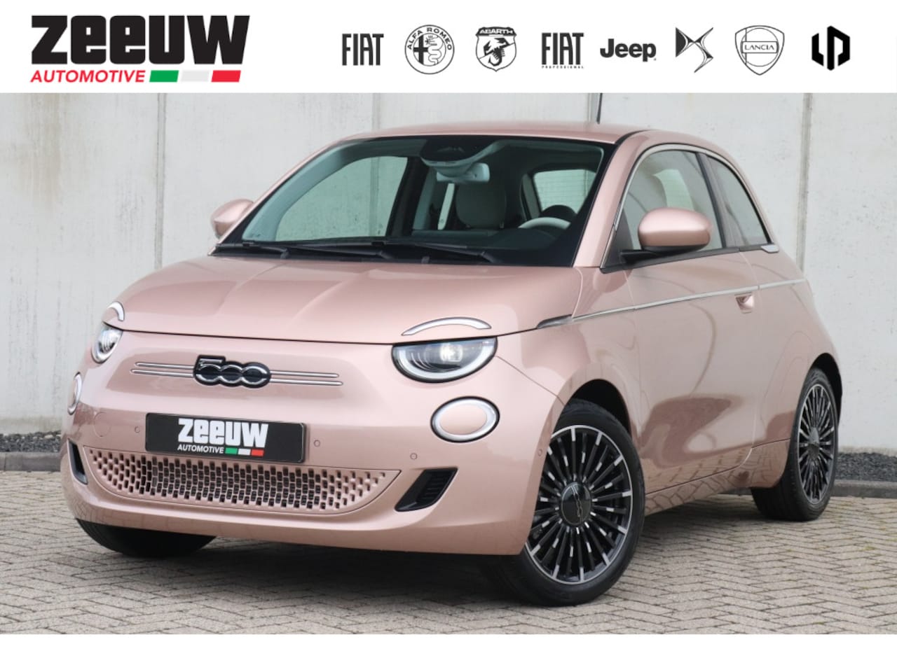 Fiat 500e - La Prima by Bocelli 42 kWh | Pano | JBL | Winter | Camera | 17" - AutoWereld.nl
