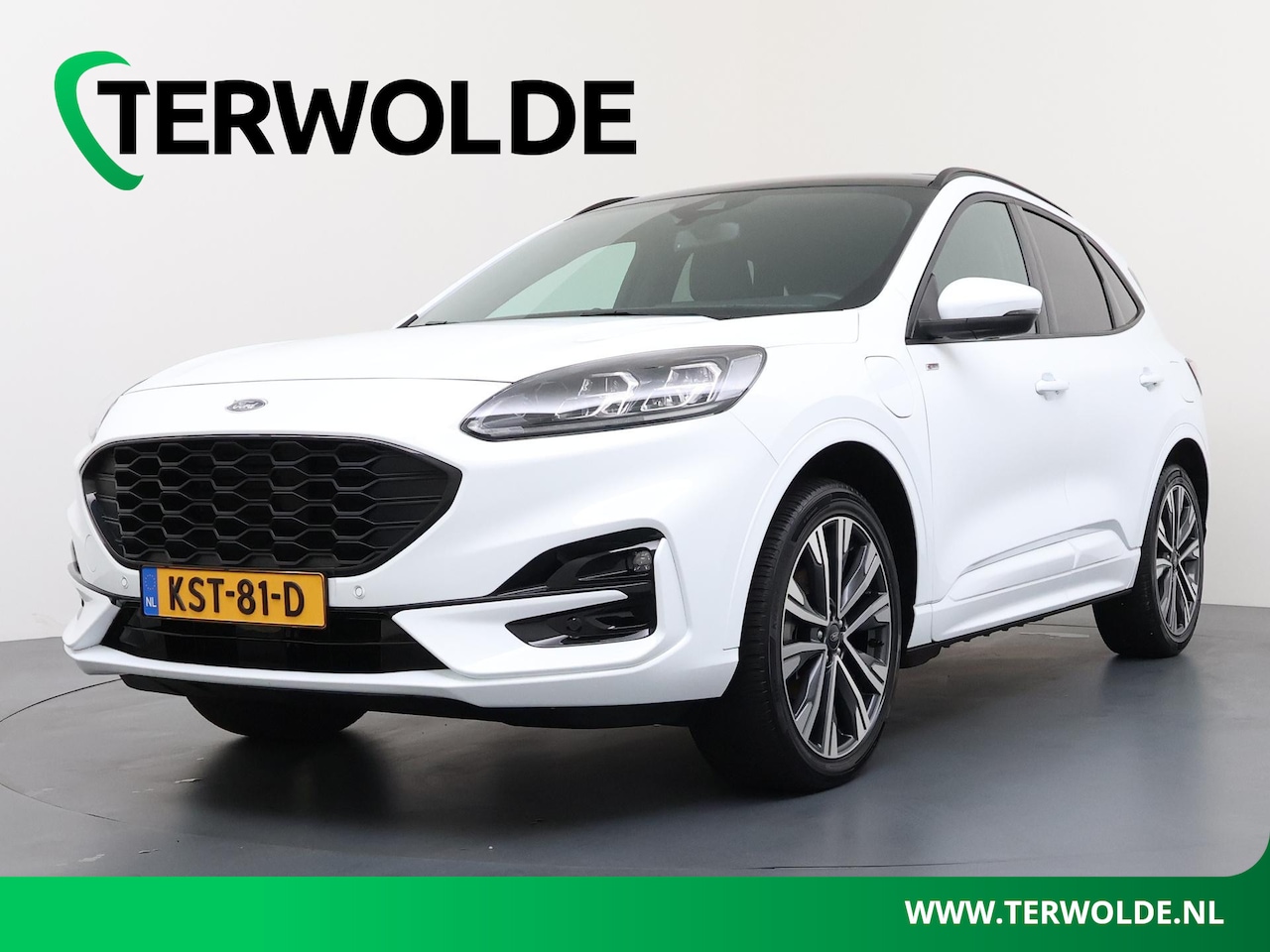 Ford Kuga - 2.5 PHEV ST-Line X | Panoramadak | Stoel-, Stuur- & Voorruitverw. | - AutoWereld.nl